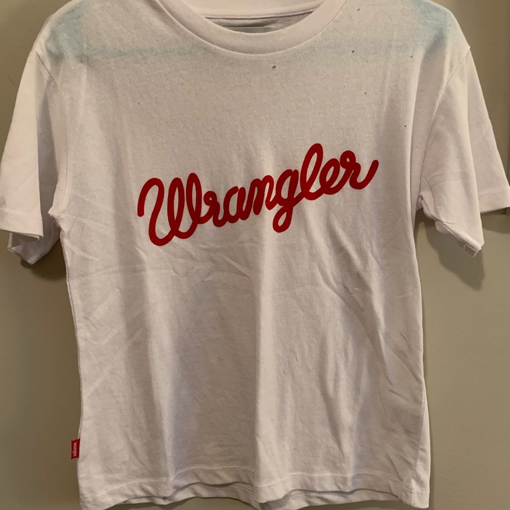 Graphic tee